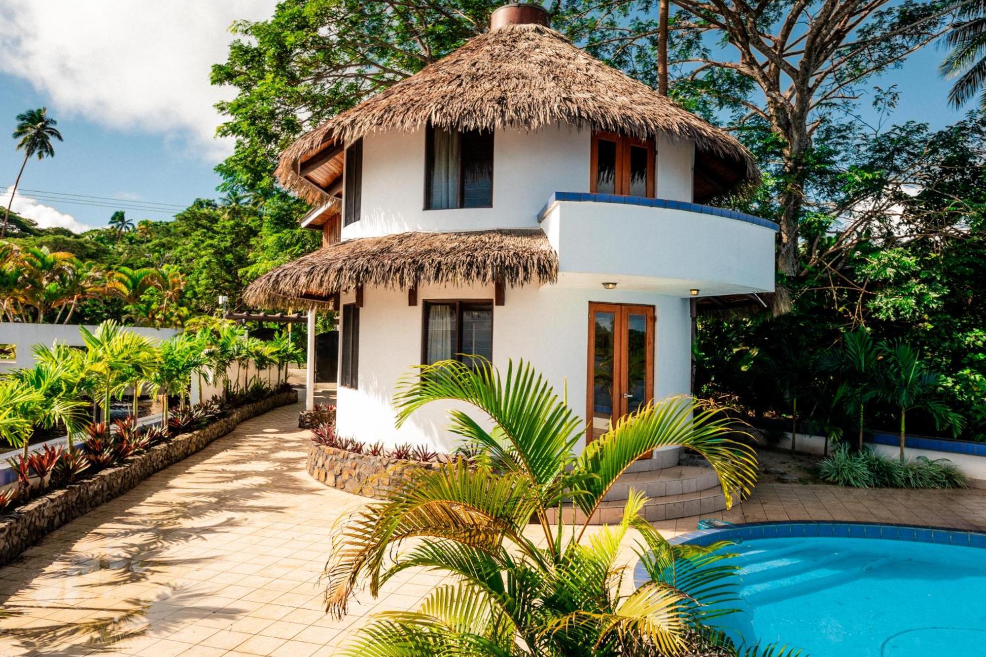 Koro Sun Resort & Rainforest Spa Savusavu Exteriör bild