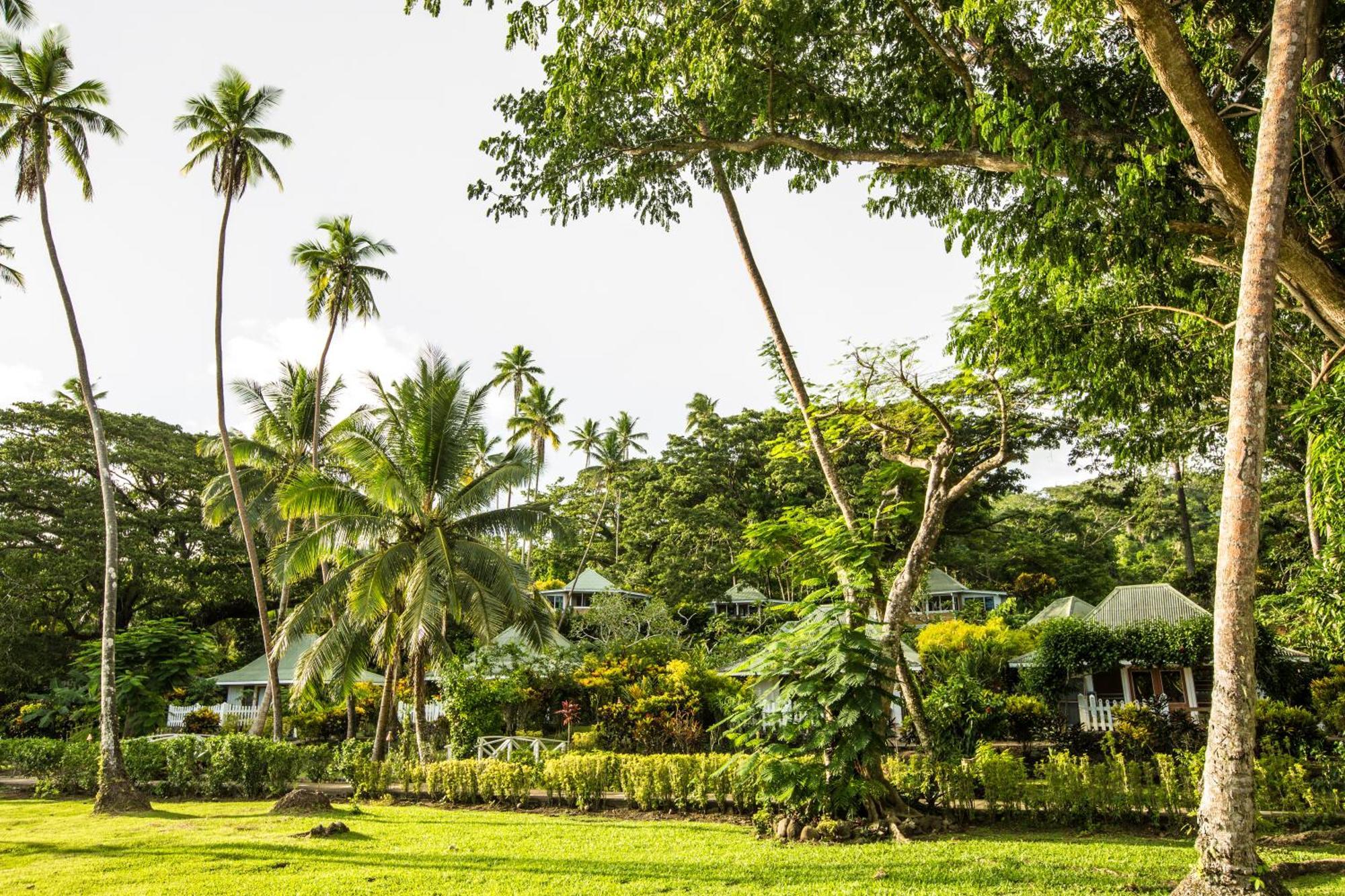 Koro Sun Resort & Rainforest Spa Savusavu Exteriör bild